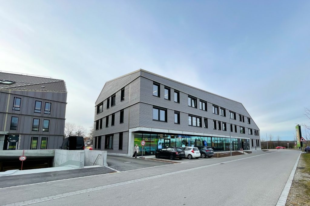 VR-Bank Memmingen setzt auf nachhaltige TGA im neuen Gewerbepark